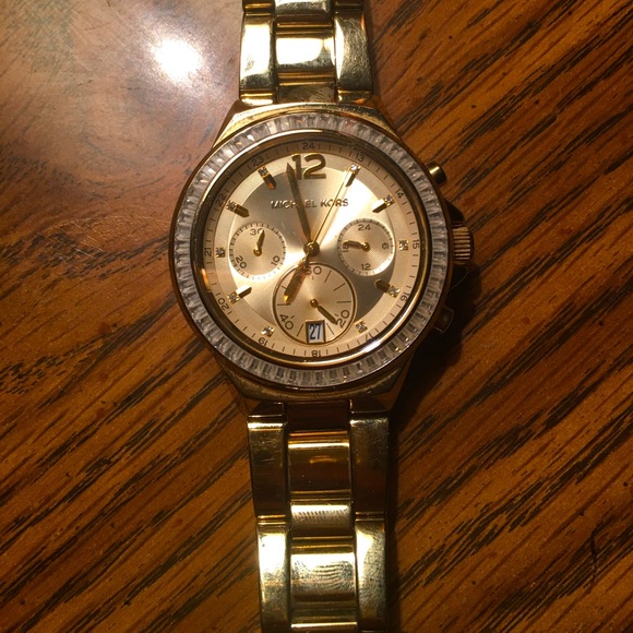 Michael kors watch main image 3